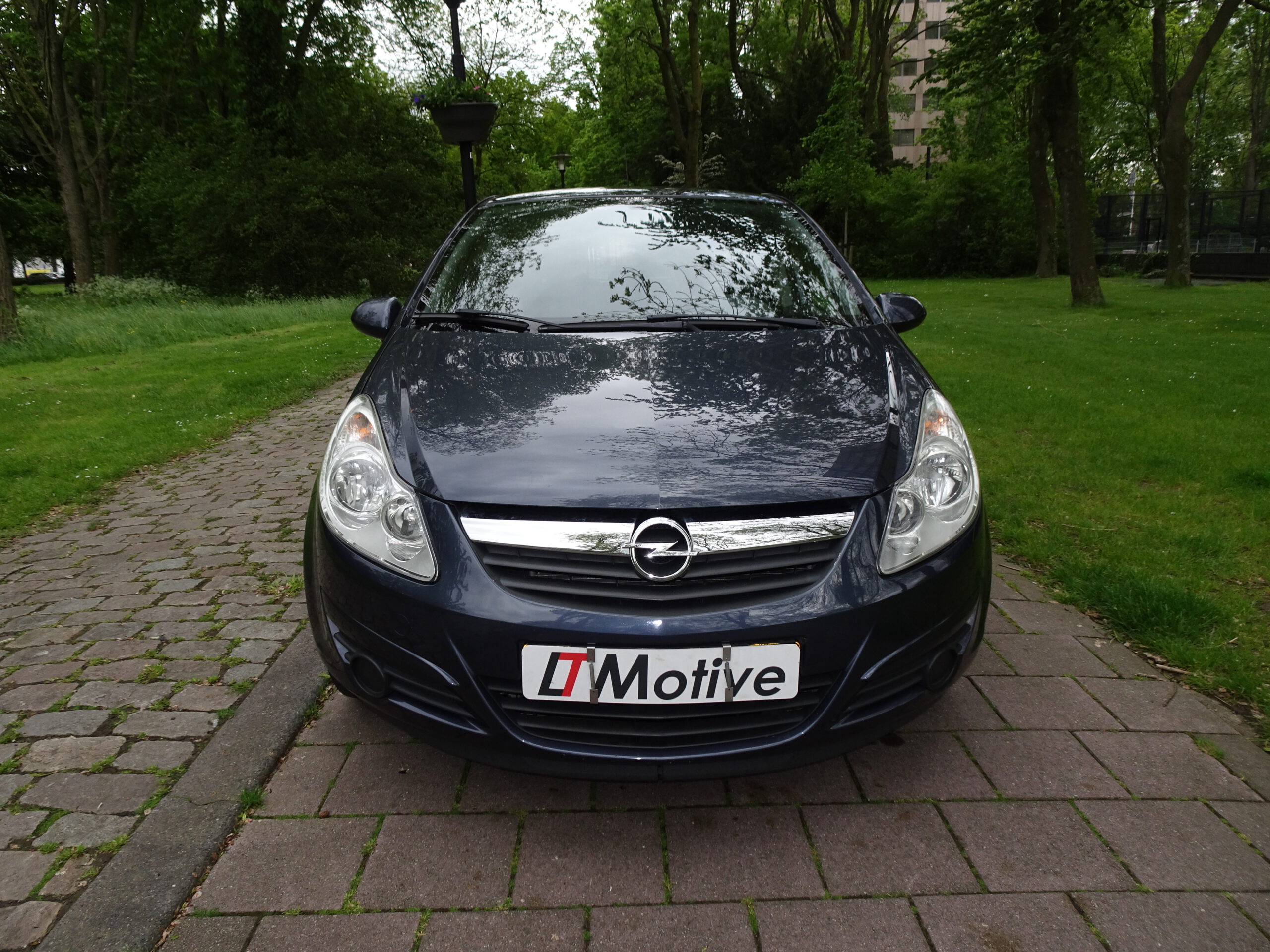 Opel Corsa 1.2 80pk 5DR