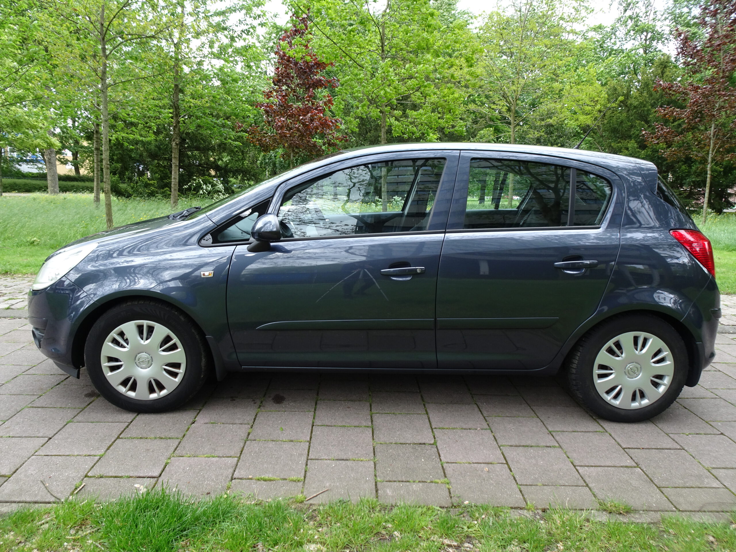 Opel Corsa 1.2 80pk 5DR