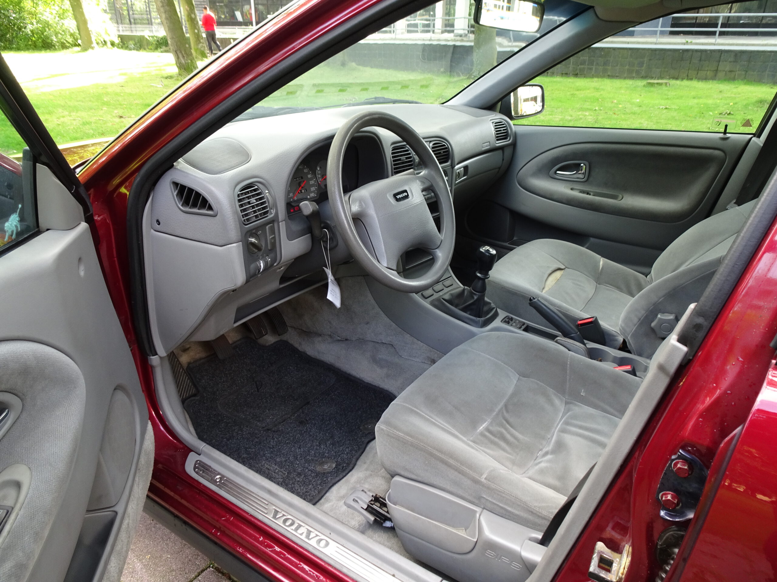 Volvo S40 2.0 Exclusive 137pk 5DR