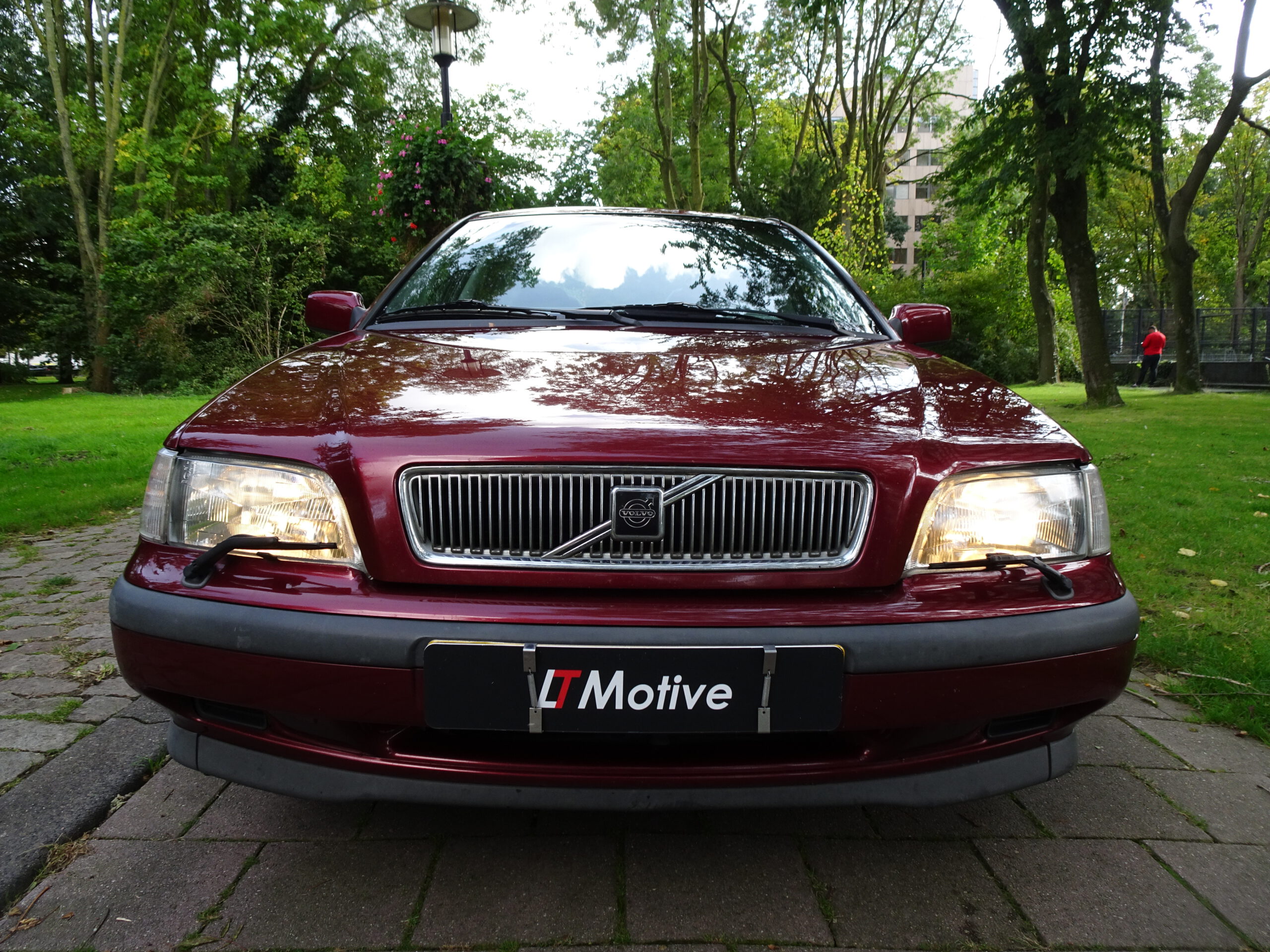 Volvo S40 2.0 Exclusive 137pk 5DR
