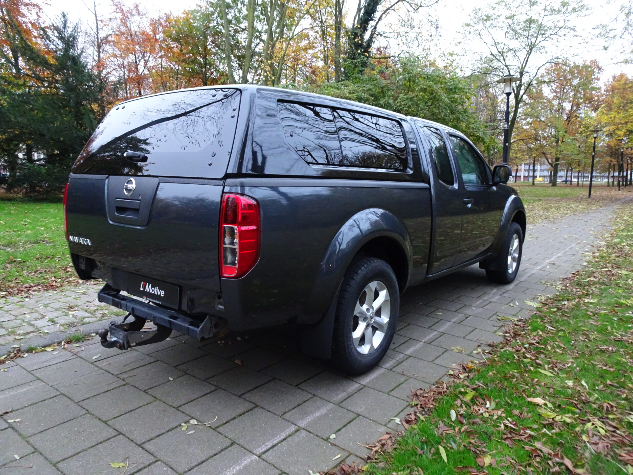 Nissan Navara 2.5 AWD 144pk 4DR