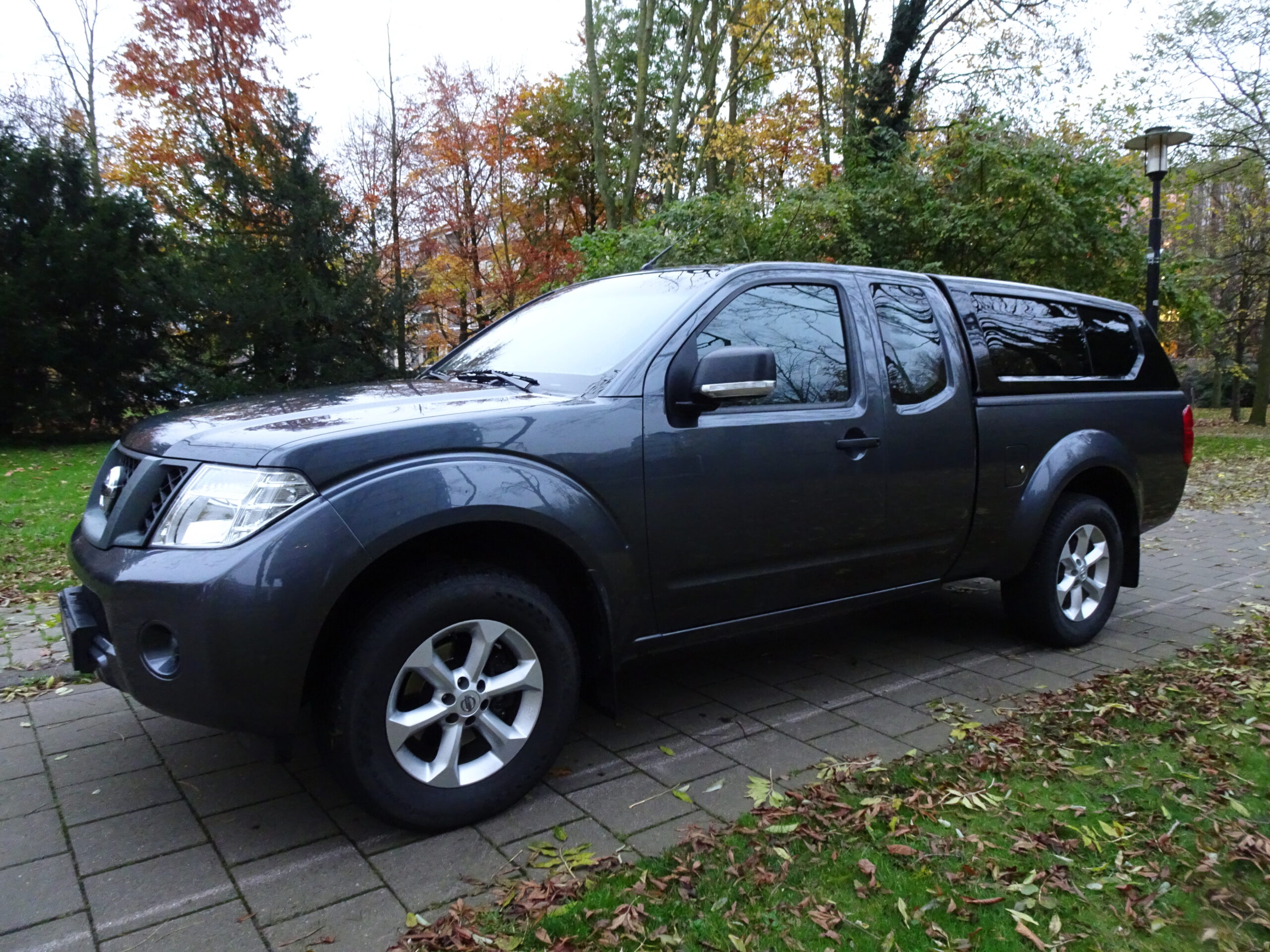 Nissan Navara 2.5 AWD 144pk 4DR