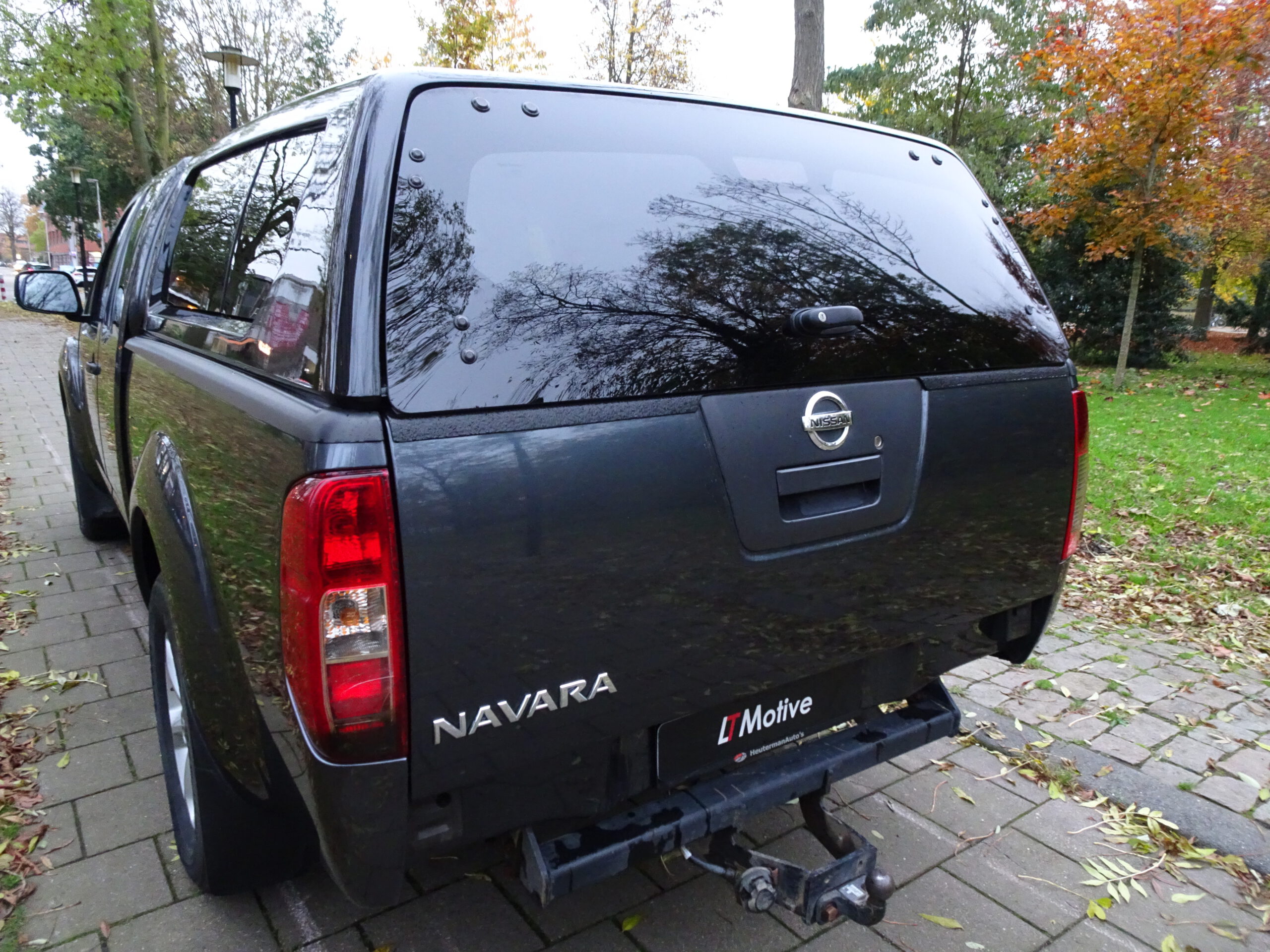 Nissan Navara 2.5 AWD 144pk 4DR