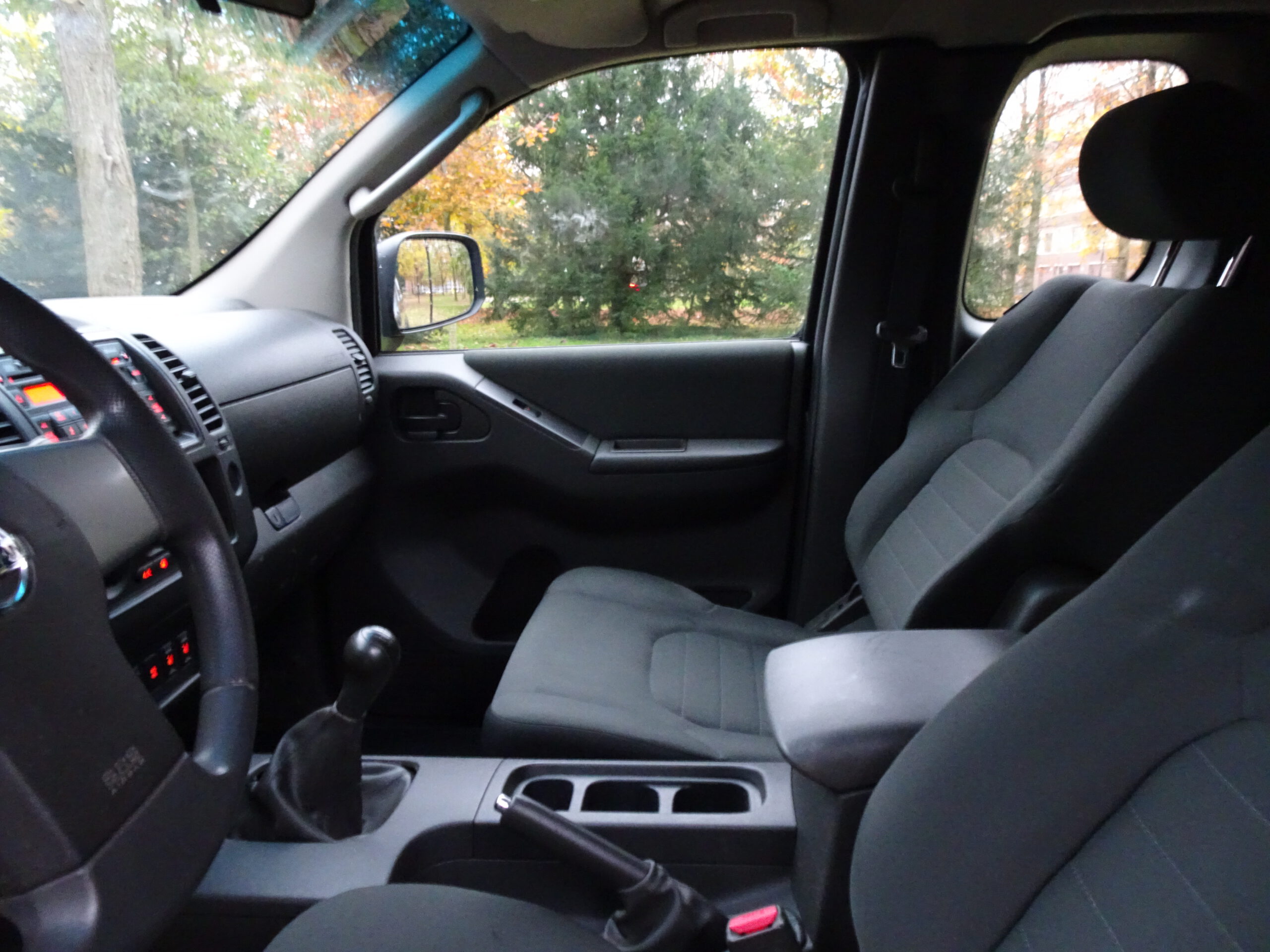 Nissan Navara 2.5 AWD 144pk 4DR