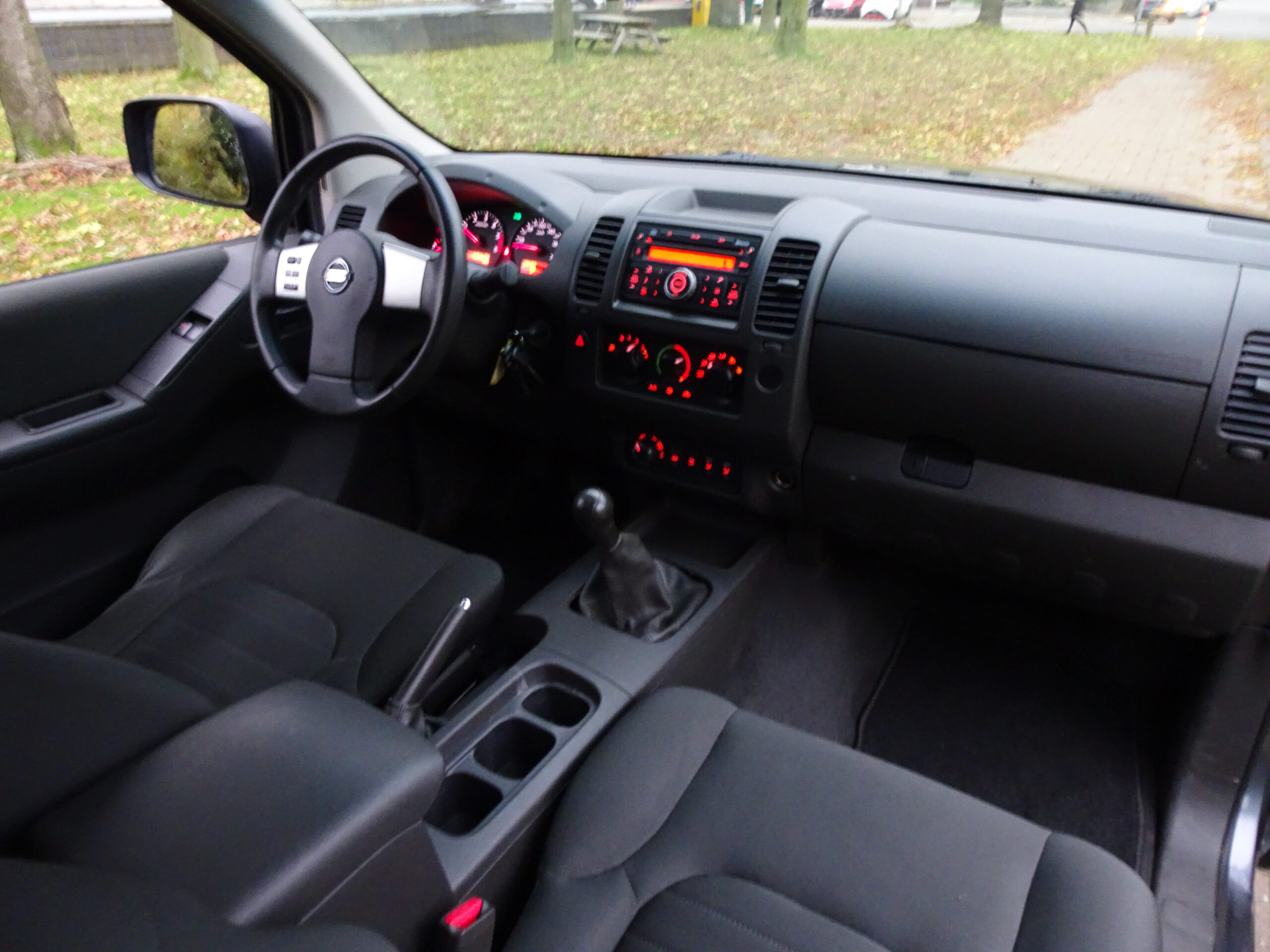 Nissan Navara 2.5 AWD 144pk 4DR