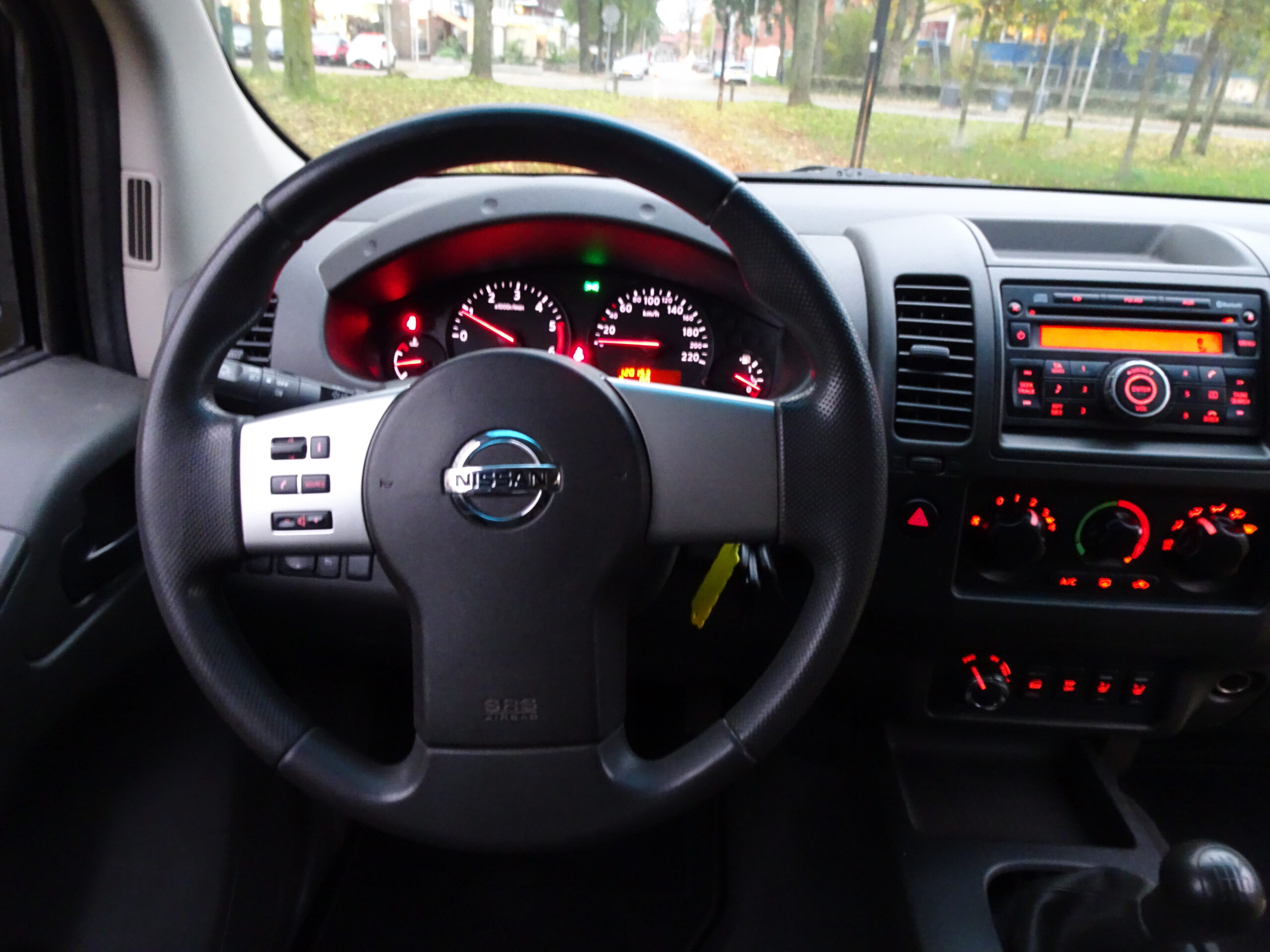 Nissan Navara 2.5 AWD 144pk 4DR