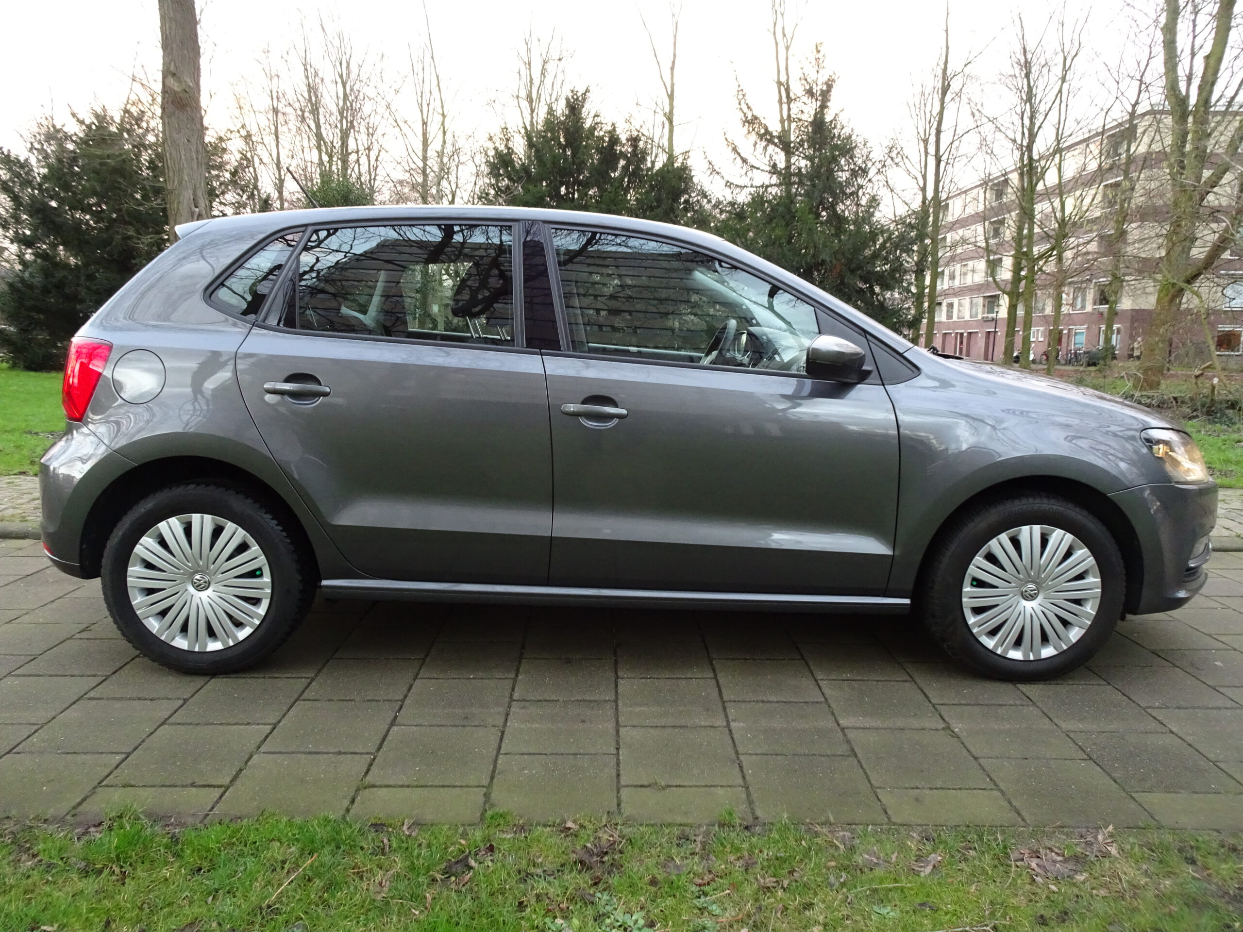 Volkswagen Polo 1.0 75pk 5DR