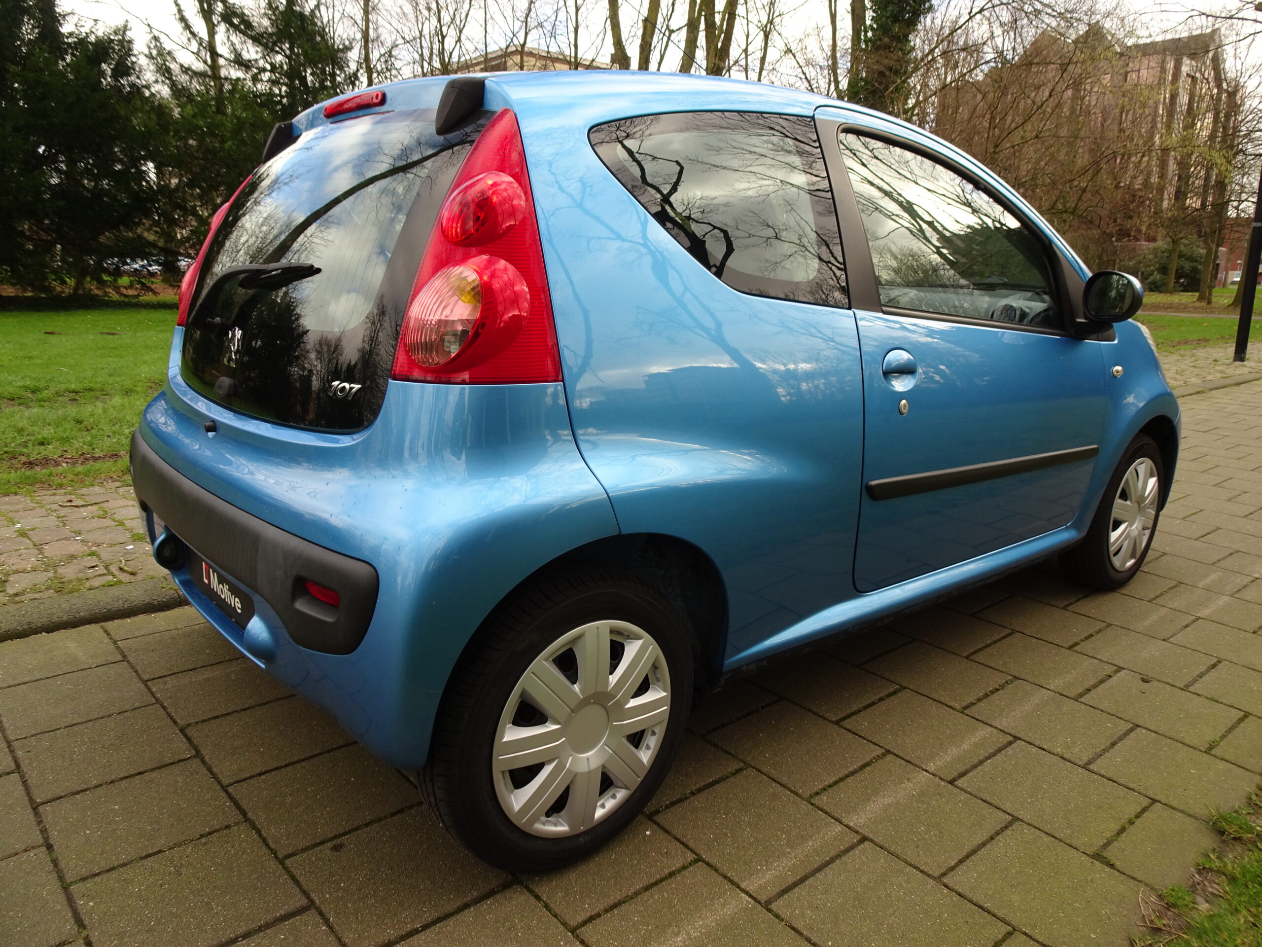 Peugeot 107 1.0 68pk 3DR