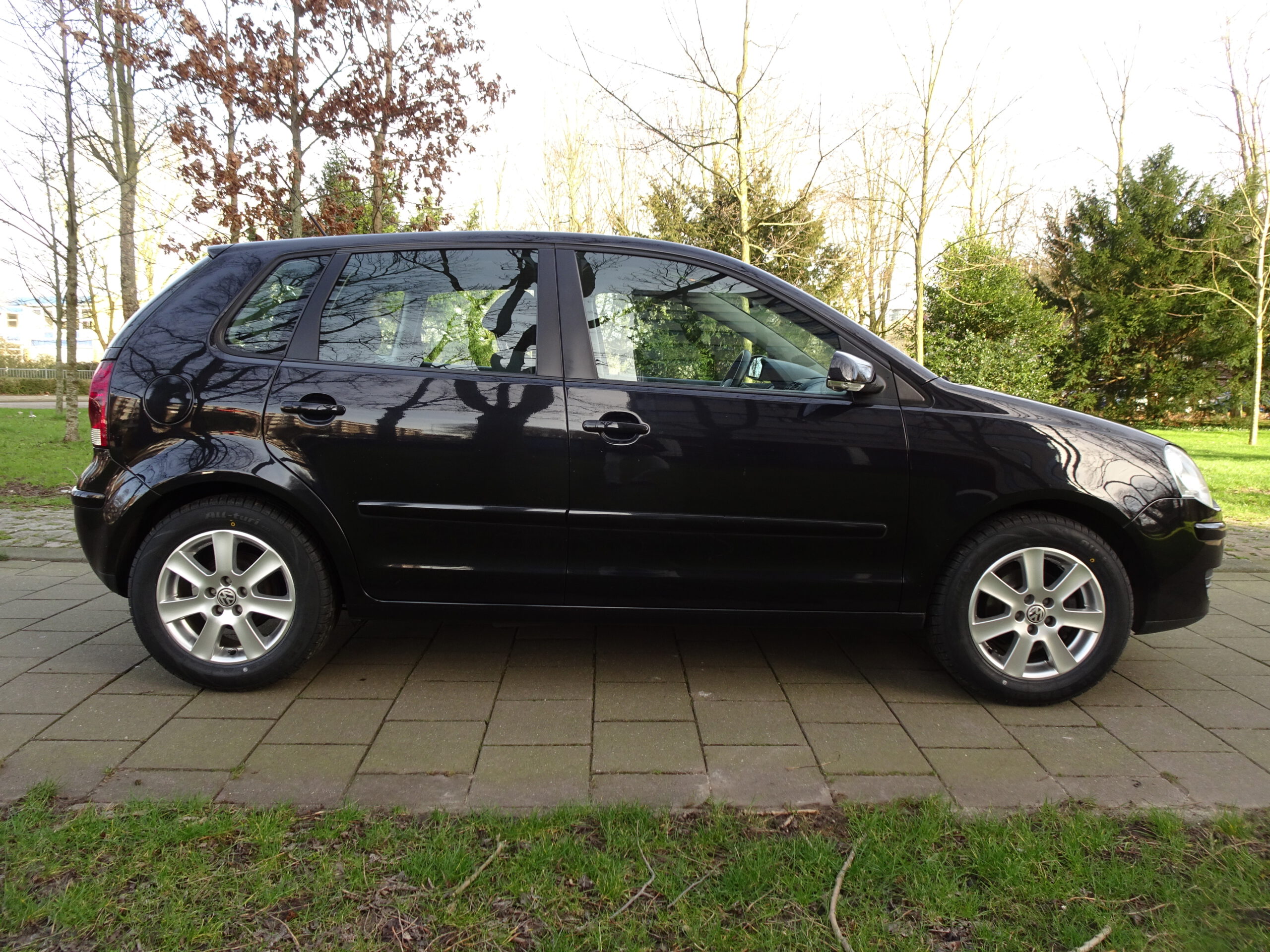 Volkswagen Polo 1.4 80pk 5DR
