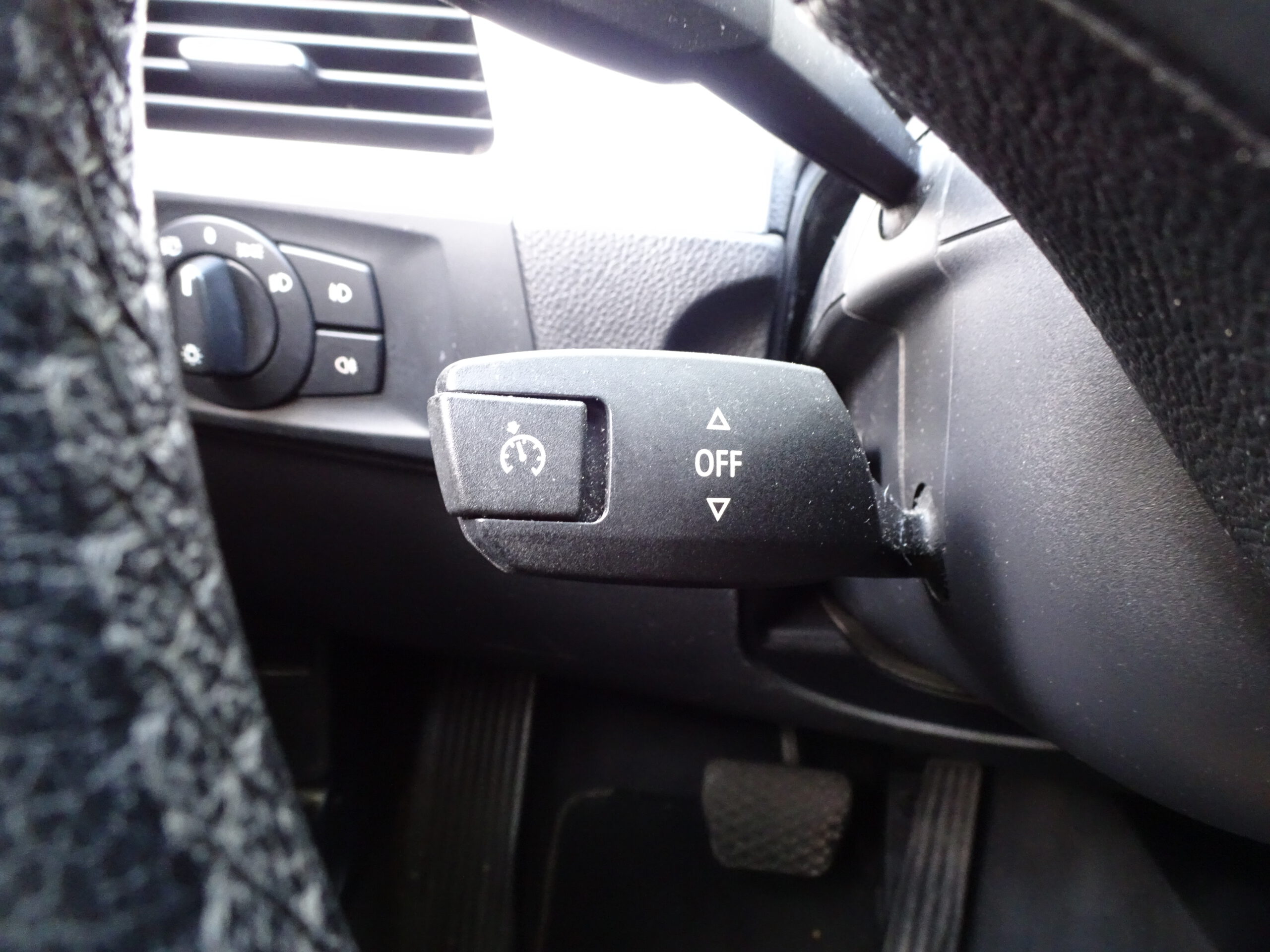 BMW 320i 2.0 150pk 5DR